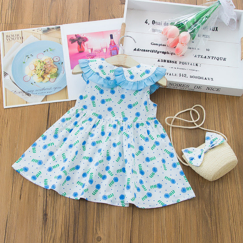 Robe fleurie en coton + Petit sac en osier