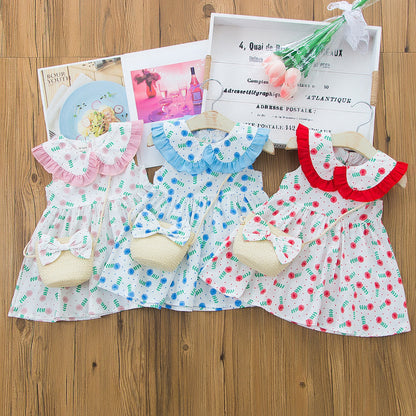 Robe fleurie en coton + Petit sac en osier