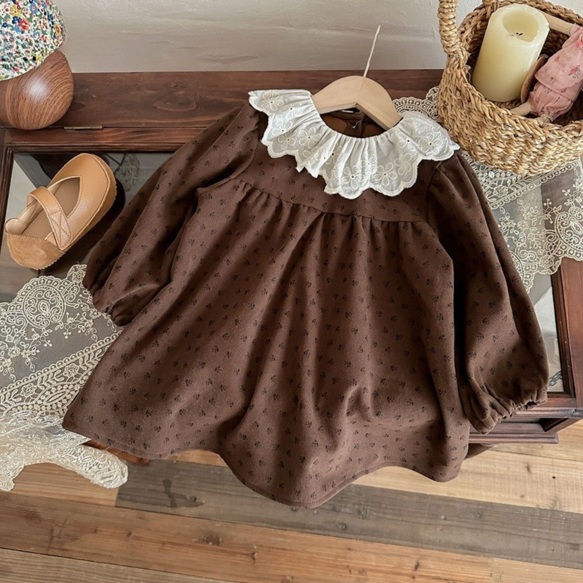 ensemble-fille-robe-marron-cardigan-beige-5