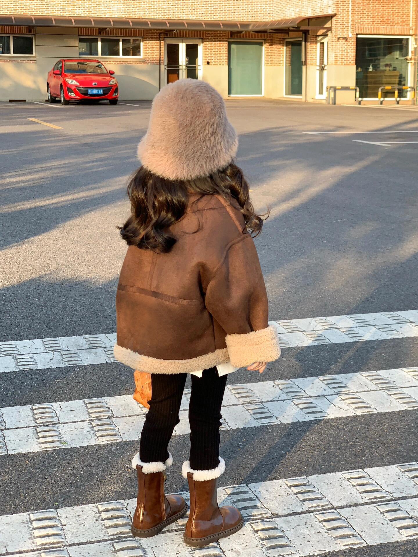 manteau-fille-hiver-cuir-daim-revers-1.j