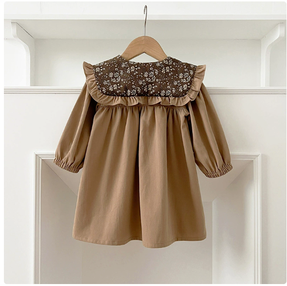Robe Fille Beige à Col Fleuri Vintage – Manches Longues Élégante